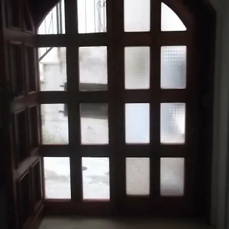 Home Ischitella Искителла